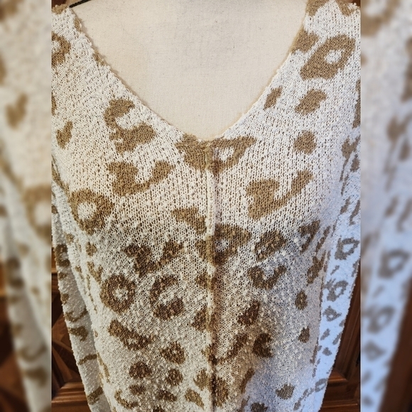 Sabrina Lauren Tunic Sz S - Picture 2 of 5